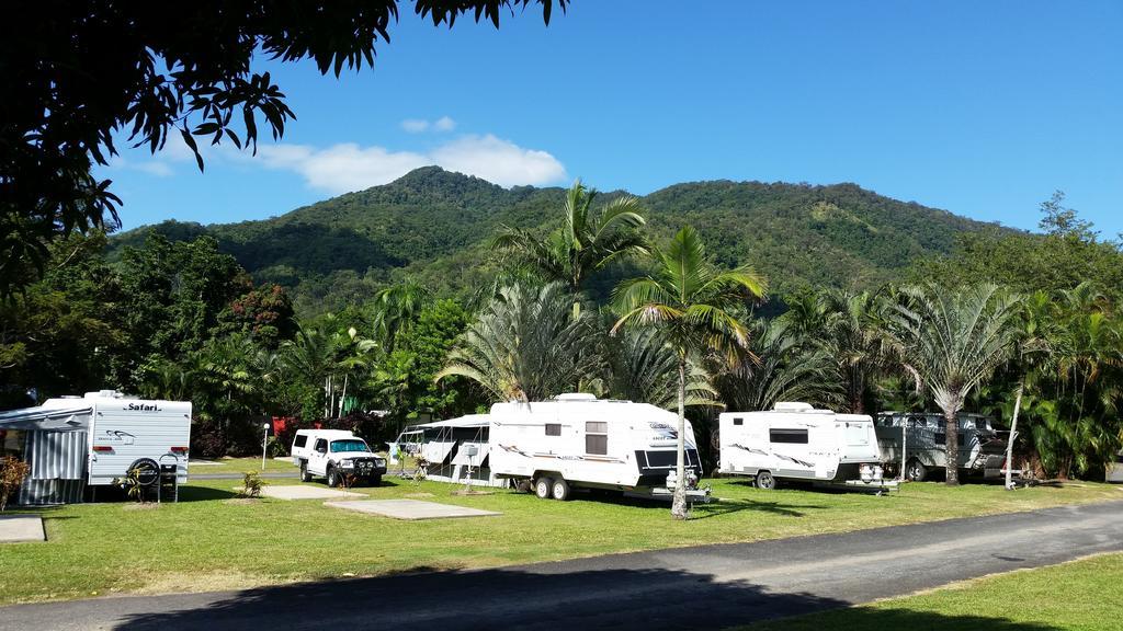 Отель Lake Placid Tourist Park Caravonica Экстерьер фото